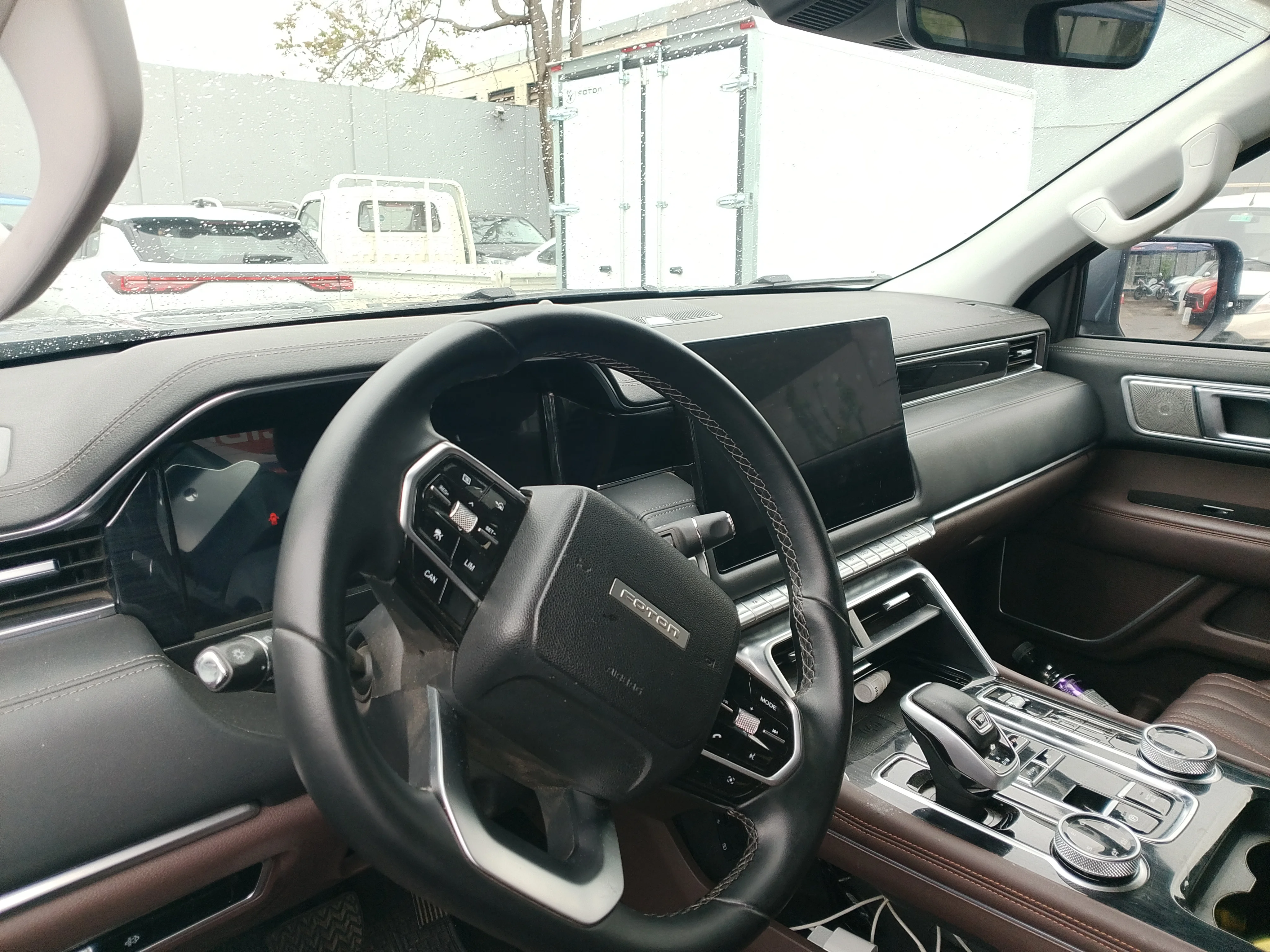 Foton V7 2025, foto 2